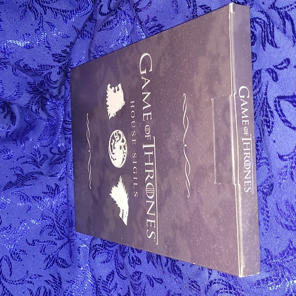 🍂Loot Crate Game of Thrones House Sigil: Lannister canvas wall print - Picture 8 of 16